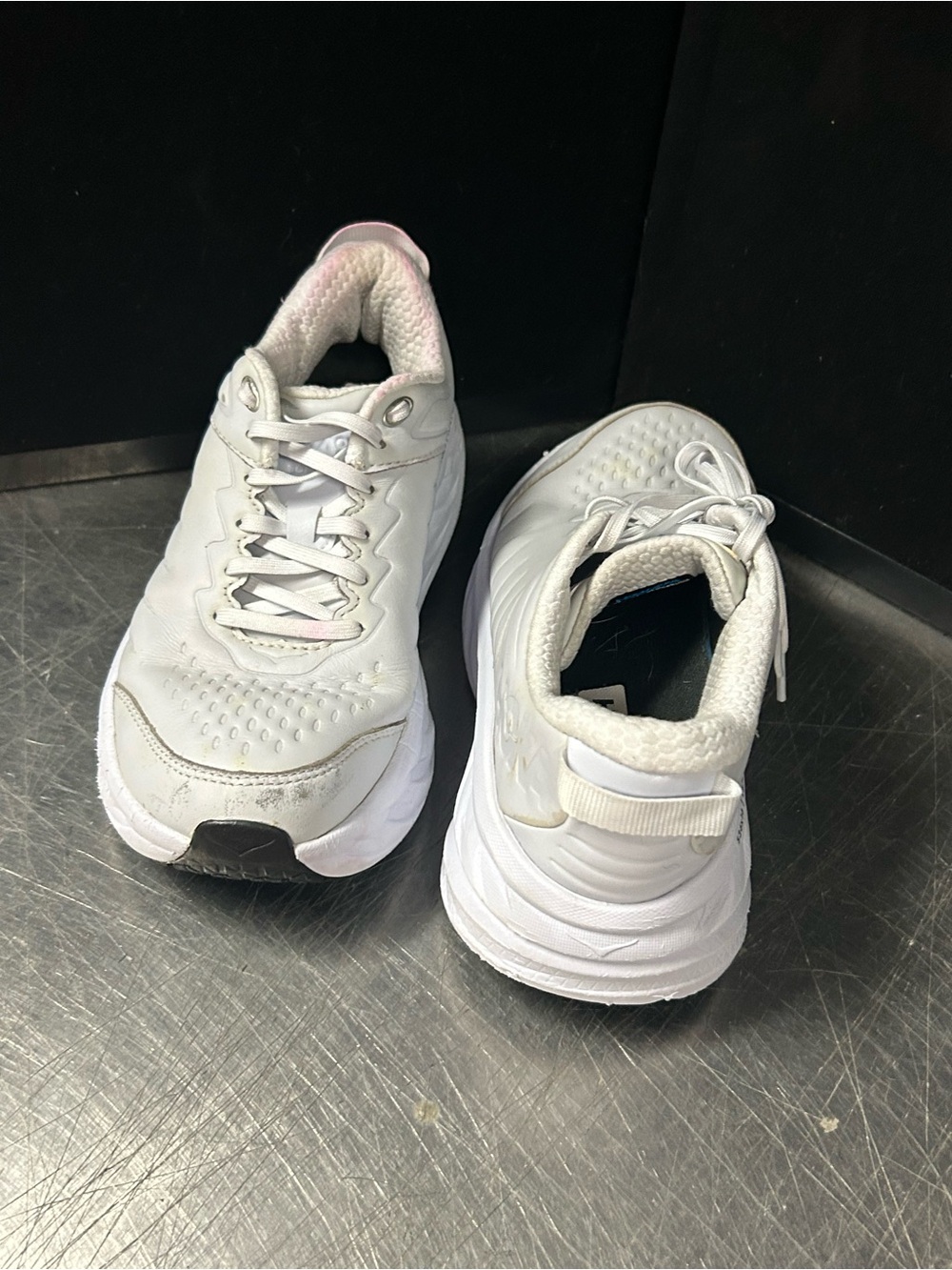 Hoka Size 8.5 Women - Picture 10 of 10